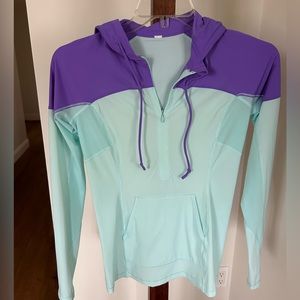Lululemon Women’s 1/2 Zip Pullover Measurements in Photos‎